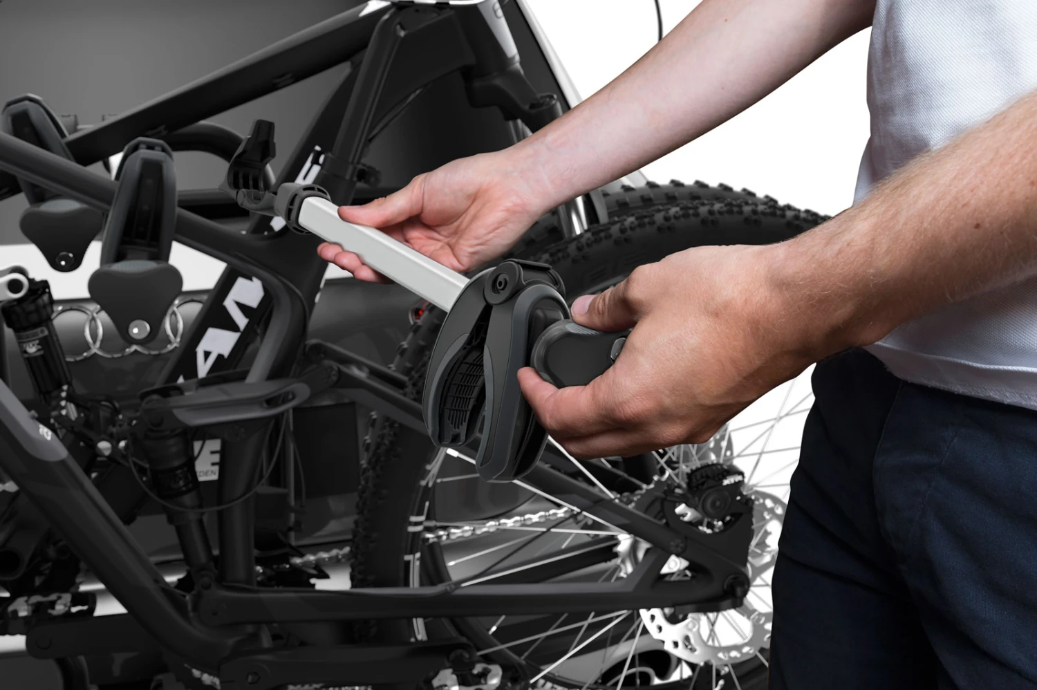 Thule EasyFold XT 3 934 - Porte-vélos 6 Thule EasyFold XT 3 934 - Porte-vélos – Image 6