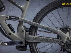 Kit De Protection De Cadre Juay X Dyedbro 9 Kit De Protection De Cadre Juay X Dyedbro -Vélo Accessoires Magasin Dyedbro Juay x Dyedbro Rahmenschutz Kit DBF11305 3