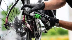 Muc-Off Lubrifiant Bio MO-94 400ml -Vélo Accessoires Magasin Muc Off MO 94 2