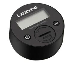 Lezyne Pompe à Air Comprimé Digital Drive CNC 11 Lezyne Pompe à Air Comprimé Digital Drive CNC -Vélo Accessoires Magasin Product digipumps acc digigaugeY10 zoom1b 1800x1800