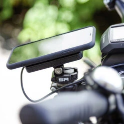 SP CONNECT Module De Chargement Sans Fil 8 SP CONNECT Module De Chargement Sans Fil -Vélo Accessoires Magasin SP Connect Wireless Charging Module 04