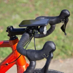 SP CONNECT Camera/Light Adapter Kit - Accessoires éclairage Et Caméra -Vélo Accessoires Magasin SPConnectCameraLightAdapterKit53247SPCKit52823SPC 3 Frontlicht